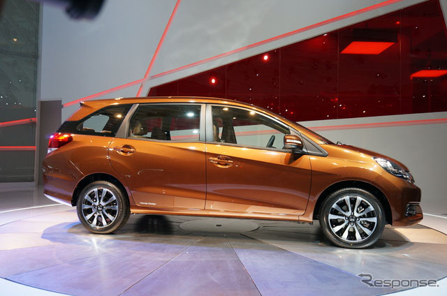 ӡLMPV܇Mobilio 2016NĿ(bio)30f(wn)v2