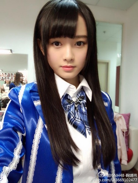 վW(wng)ƱxЇһŮ SNH48溵tZ ˚?q){AKB10